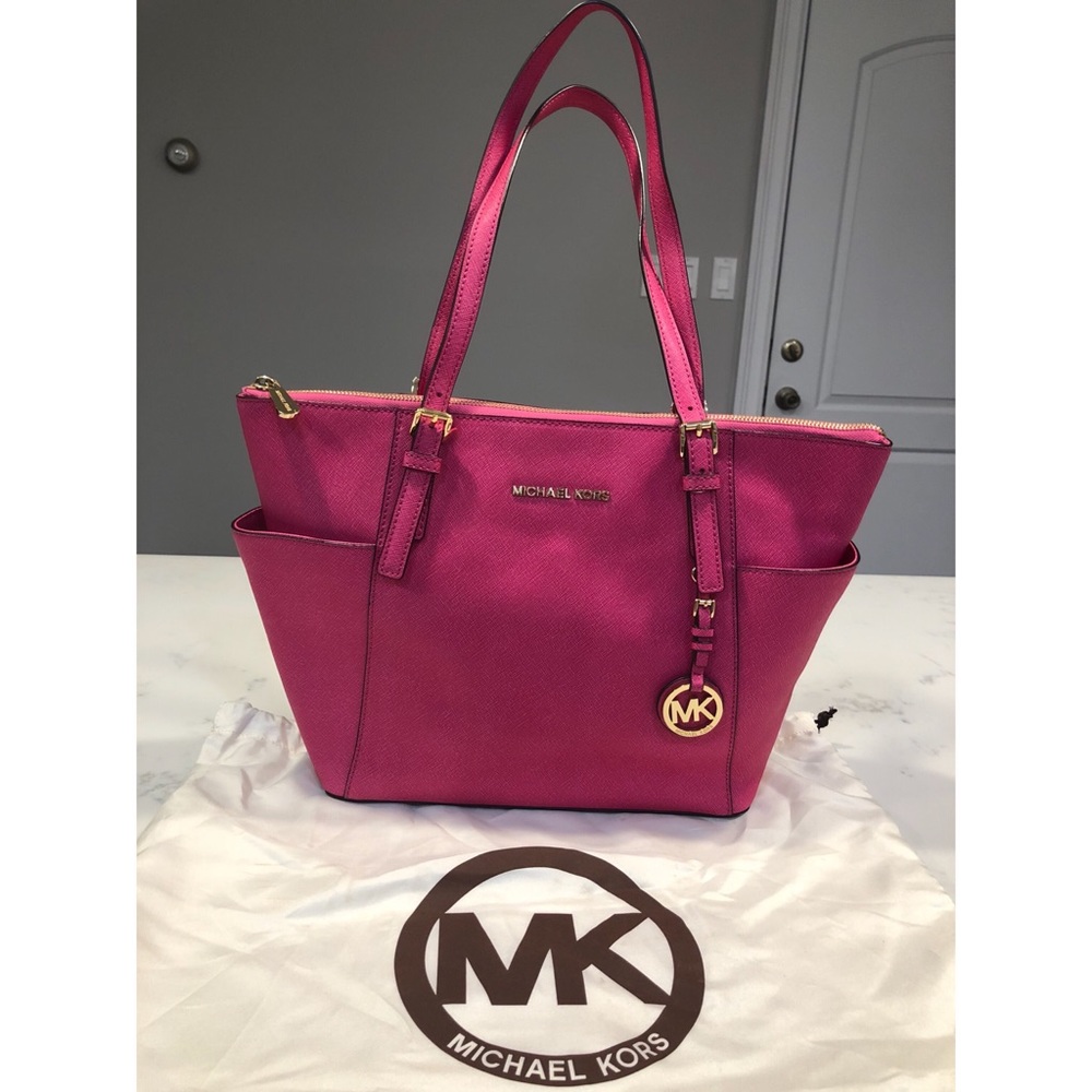 Michael Kors Jet Set Saffiano Leather Tote